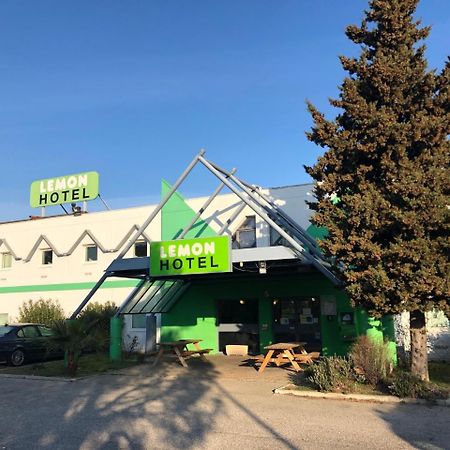 Lemon Hotel Avignon Rochefort المظهر الخارجي الصورة